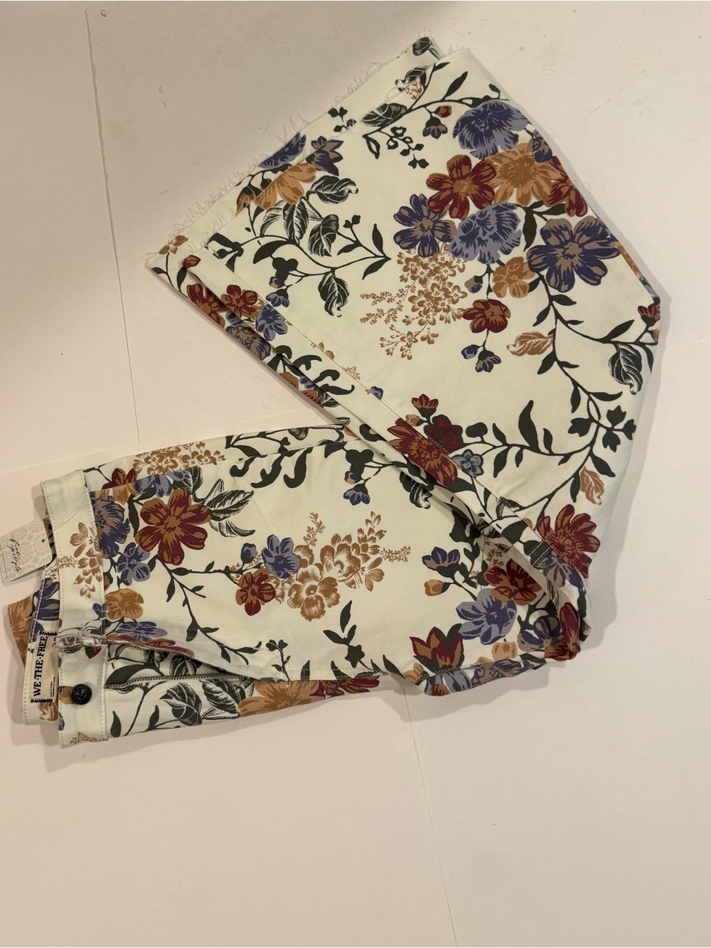 Free People Floral Print Cropped‎ Flare Jeans
